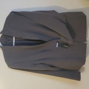 Apt. 9 Ladies' dark gray blazer / suit jacket Sz 20W, new
